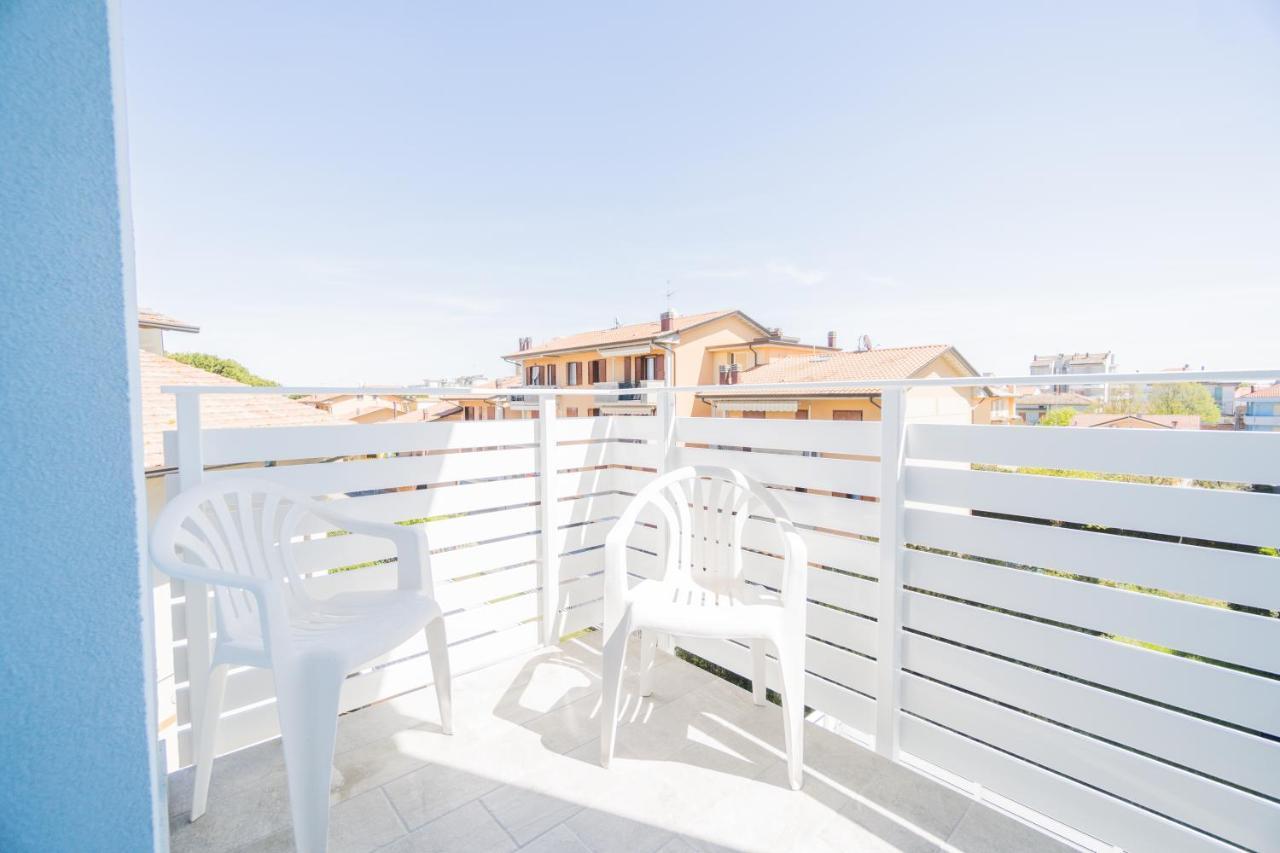 Hotel Mirage Bellaria-Igea Marina Exterior photo