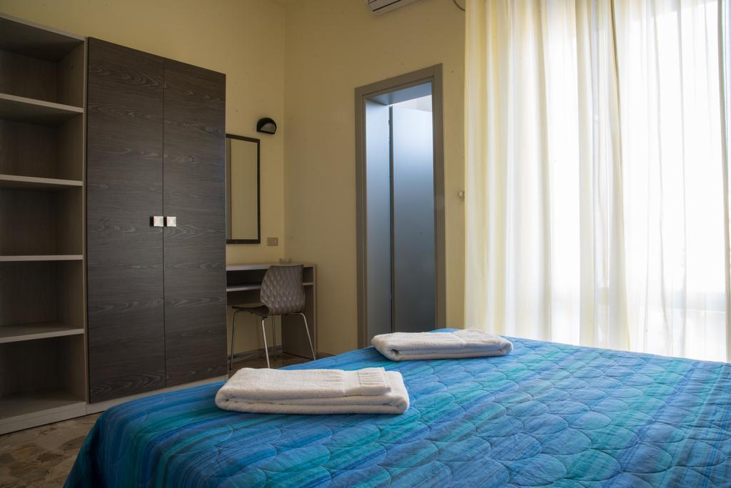Hotel Mirage Bellaria-Igea Marina Exterior photo