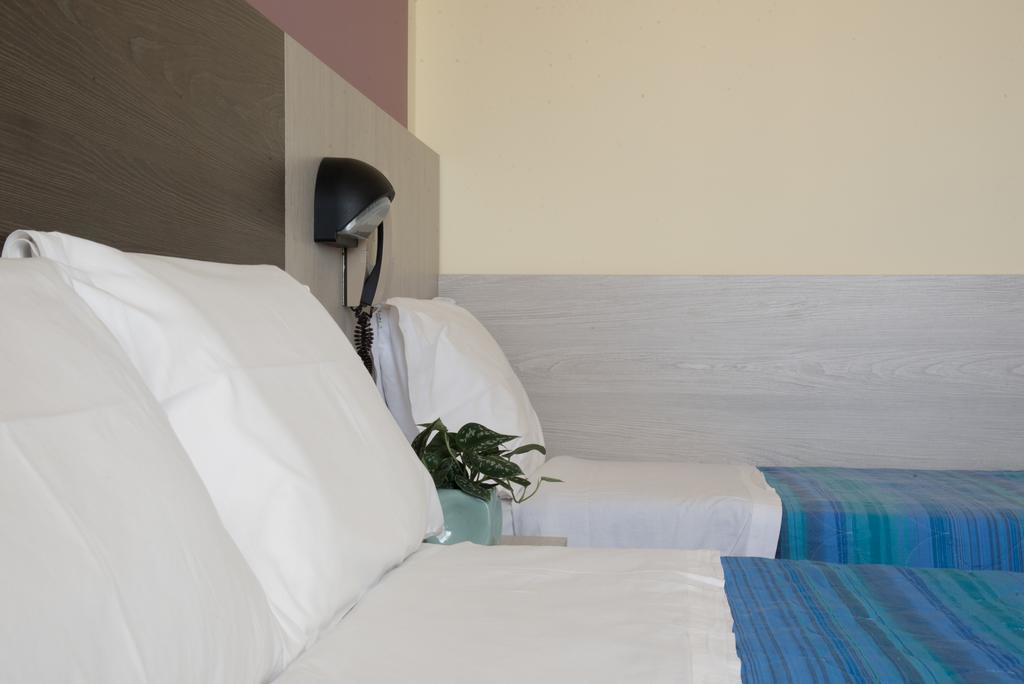 Hotel Mirage Bellaria-Igea Marina Exterior photo